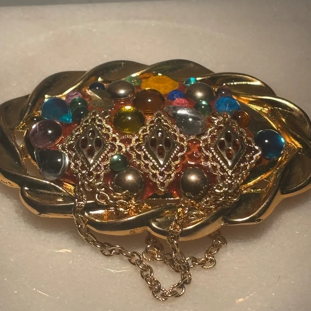 Vintage Belt Buckle Womens Multi-Color Cabochon Filigree Chain Ornate